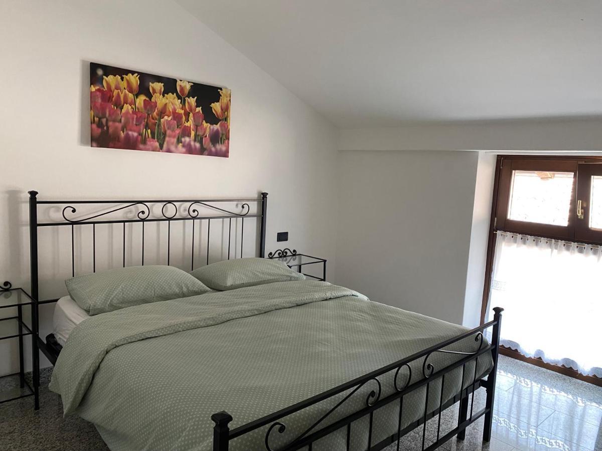 Casa Vacanze Nonna Orsola Apartment Cares Екстериор снимка